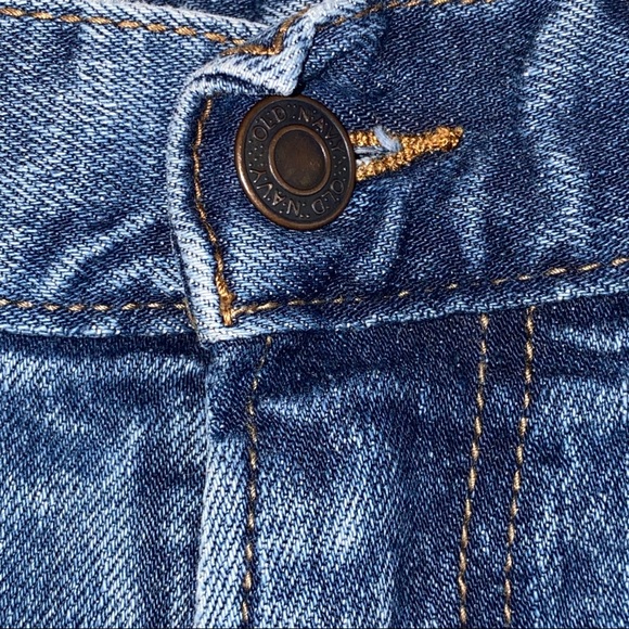 EUC Men’s Size 30 X 34, Old Navy Relaxed Slim Built- In Flex Distressed Jeans - Picture 8 of 14